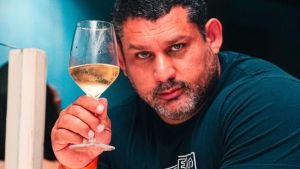 Franciacorta, Andrea Valori: “Io, figlio di contadini gestisco 1.500 braccianti. Bonus e ore di impiego definite”. E i lavoratori tornano, anno dopo anno