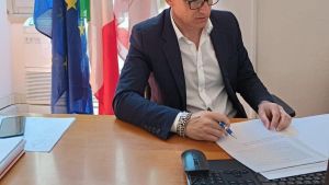 FdI contro Gaia: 