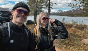 Vi tuller med hverandres oppvekst