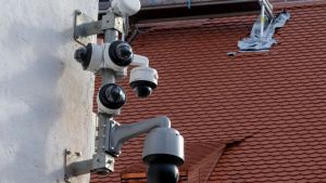 La huella no digital: un mundo paralelo encerrado en otro virtual