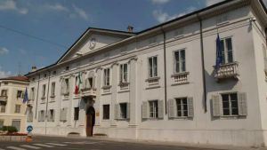 Un premio di produttività da 800 euro lordi per i 300 dipendenti del Comune di Gorizia
