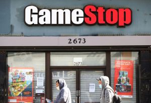GameStop Shares Edge Higher As CEO Ryan Cohen Weighs Dropping $56 Billion eBay Takeover Bid This Monday