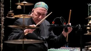 Lutto nel mondo della musica friulana: è morto il batterista U.T. Gandhi