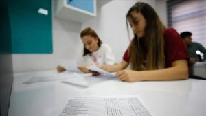 Test kitaplarının gölgesinde çalınan yazlar: Dünyayı çocuğunuzun yaşam laboratuvarı yapın! 11 Ağustos 2026