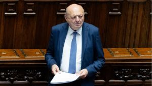 Pichetto frena sul commissario per le rinnovabili, Confindustria rilancia: “Servono poteri straordinari”
