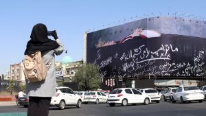 Il regime ha impoverito l’Iran e Trump attende che la situazione peggiori