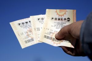 Powerball Jackpot Nears $1 Billion As Wednesday Drawing Looms After No Winner Claims $905 Million Prize
