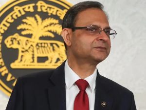Fed says too little, RBI is too predictable. Both may have a problem