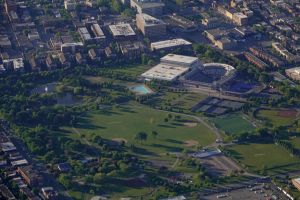 Nos contradictions sportives, du bassin Peel au parc Jarry