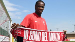 Il difensore classe 2006 cresciuto calcisticamente nella Galcianese. Kouadio: dalla Viola al Monza. Minuti e spazio per il gigante pratese