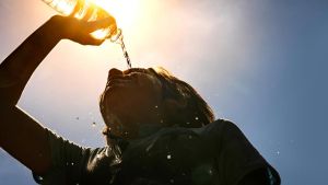 Attenzione al colpo di calore: come riconoscerlo, sintomi e cosa fare subito