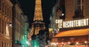 Il posto più a rischio per i turisti? Sotto la Torre Eiffel di Parigi