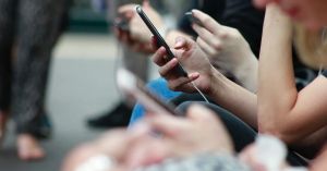 Adiós a las redes sociales para los chavos