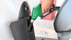 Caro carburanti, in Toscana spesa in aumento del 20%: aggravio di circa 250 euro l’anno per residente rispetto al 2025