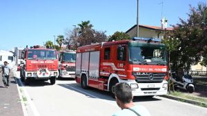 Pasiano, muore travolto da un albero mentre lo taglia in giardino