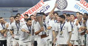 Ο ΟΦΗ έφτιαξε νέο ράφι στην τροπαιοθήκη του και έδειξε πως έχει μεγαλώσει