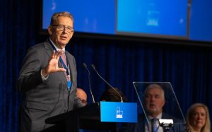 ACT Attorney shows federal Labor how to resist a political pile-on
