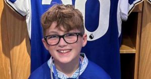 Footballers unite to pay moving tribute to 15-year-old