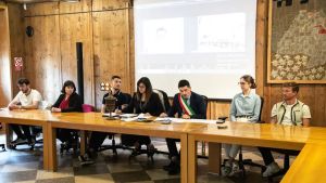 L’autista ha ferie per oltre un anno, salta lo scuolabus