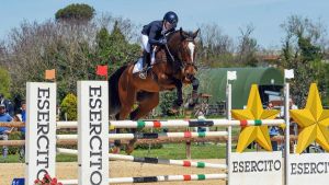Equitazione. Il salto di Anastasia. Ora gli Europei Young