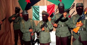 Reaparece el EPR