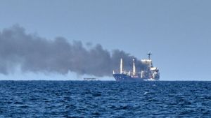 Η στοχοποίηση της ελληνικής ναυτιλίας και τα όρια των κυρώσεων