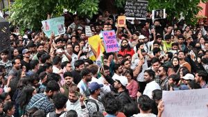 Best of Both Sides: Student politics is democracy’s first classroom