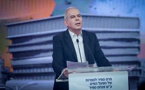 Veteran journalist Oren Nahari dies of ALS at 70, days after final radio broadcast