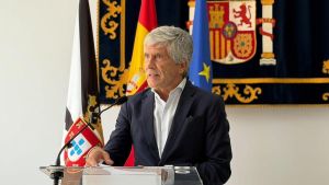 El Gobierno cifra en 5.000 los migrantes que siguen en Ceuta y dice que 