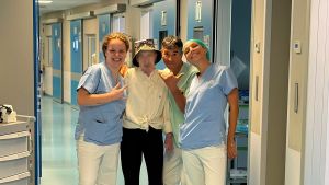 Strage di Crans-Montana, Francesca e la fine di un incubo: dimessa dopo 224 giorni di ospedale. Il papà: “Gioia e lacrime”