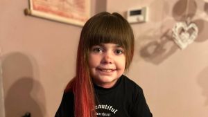 Brescia si mobilita per il sogno di Rebecca: la “bambina farfalla“ andrà ad Eurodisney grazie a una cordata di solidarietà