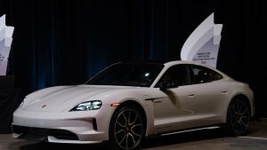 L’abbaglio elettrico di Porsche