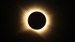 El otro mensaje que nos deja el eclipse