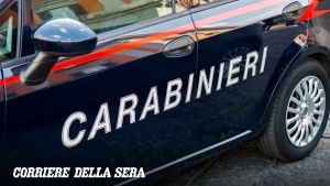 Sant'Antonio Abate, segregata in casa dal compagno e colpita con una mazza chiodata mentre ha in braccio il figlio: dopo due giorni riesce a scappare
