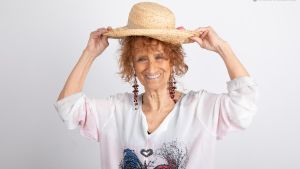 “Il regista mi disse: ‘Ti ricordavo più brutta’. E così da Pina fui promossa a signorina Silvani”. Anna Mazzamauro si racconta
