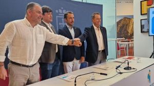 El Principado y las cámaras extienden a toda Asturias el plan de relevo generacional para el comercio minorista