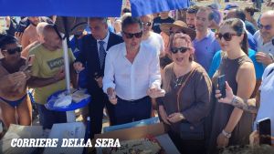 Mappatella Beach festeggia 21 anni. Borrelli: «Da discarica a simbolo del mare libero»