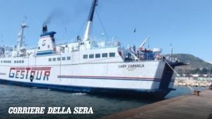 Palazzi pericolanti a Pozzuoli e imbarchi pesanti deviati: scioperano i trasportatori
