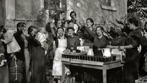 Unas detrás de otras y viceversa