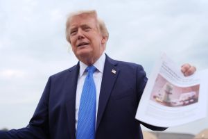 Trump says he’ll hit Iran hard economically, will soon declare Hormuz ‘US territory’