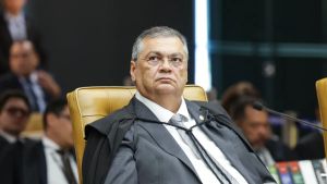 Na caçada a Flávio Dino, o jornalismo derrota o colunismo viciado em vazamentos