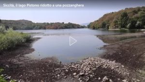 Siccità: il lago Pistono è a secco, la Dora Baltea si “sacrifica” come nel 2022