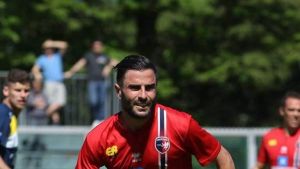Calcio Eccellenza, il trequartista fu protagosista della calvalcata dei rossoblù fino alle porte della B. L’Imolese ritrova Belcastro: 