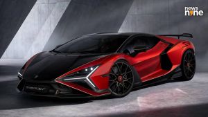 Lamborghini debuts Revuelto SV as track-focused supercar