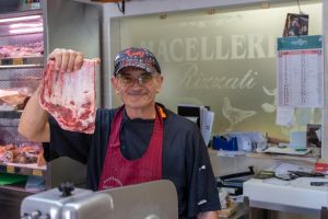 Ferrara, la grigliata di Ferragosto rimane un must: boom di costine