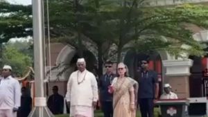 BJP targets Sonia Gandhi over objection to full Vande Mataram rendition, Cong denies charge