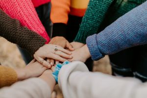 Welfare e solidarietà, il Comune invita alla co-programmazione. On line l’avviso