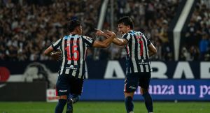 El “No me gustó Alianza” de Guede y la viveza de Castillo: ¿Por qué los íntimos siguen líderes pese a no convencer a sus hinchas?