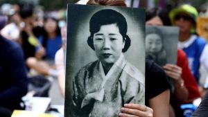 Gedenken an die Verbrechen in Korea? Nicht mit Japans konservativer Regierung