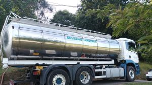 Los efectos de la sequía ya se notan en Siero: vecinos de La Figarona compran cubas de agua para abastecerse a 200 euros cada una: 